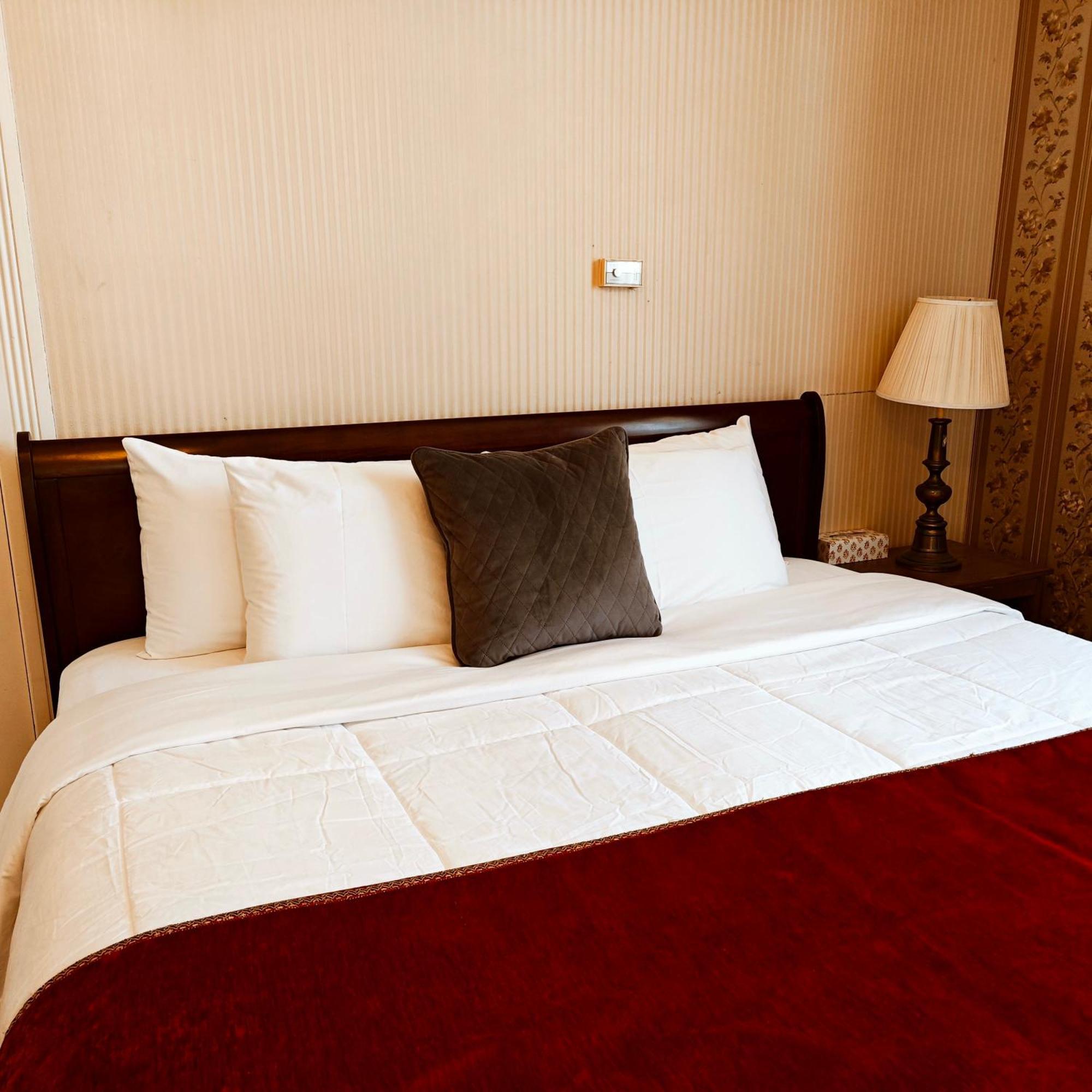 Bed and Breakfast Andy'S Blue House Charlottetown Esterno foto