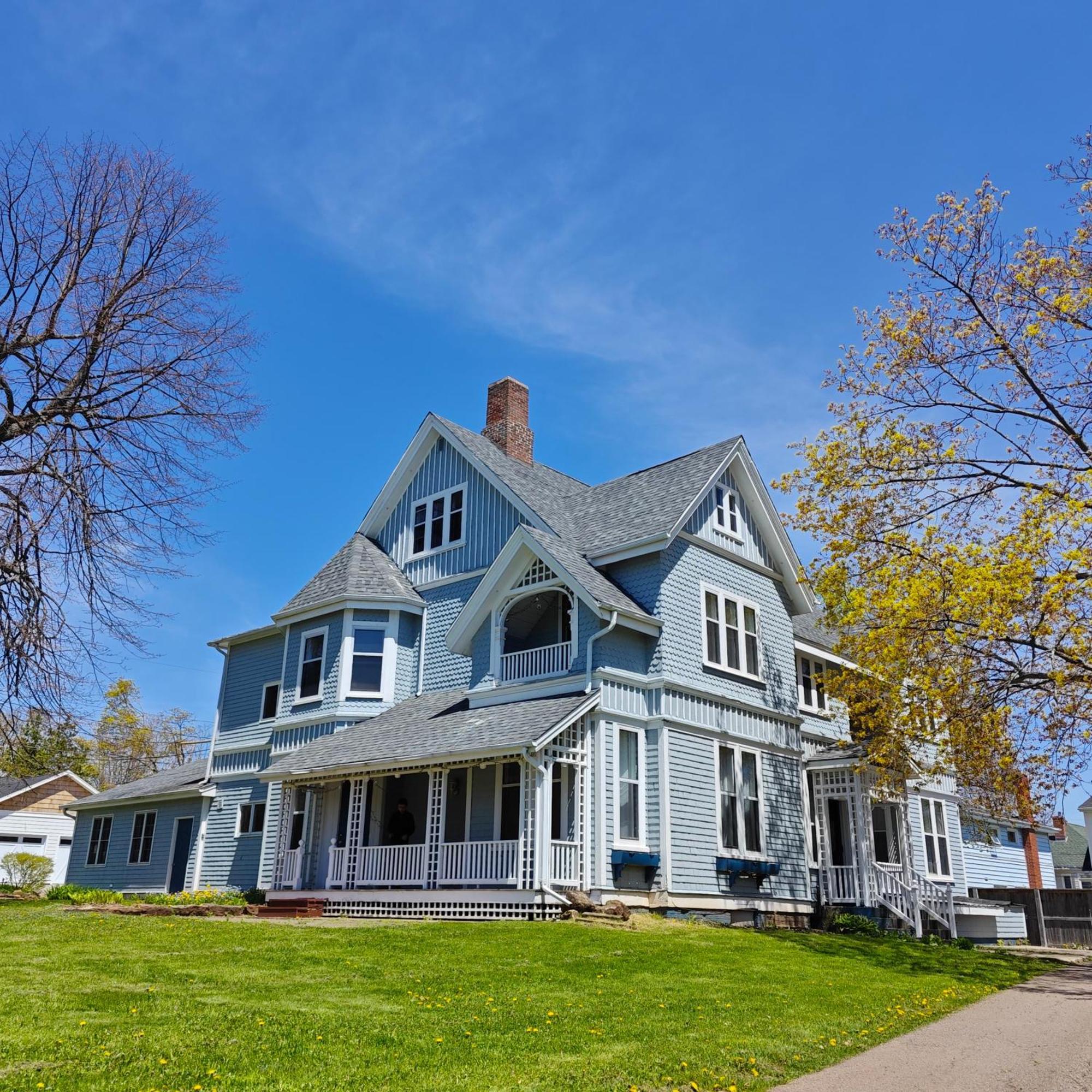 Bed and Breakfast Andy'S Blue House Charlottetown Esterno foto